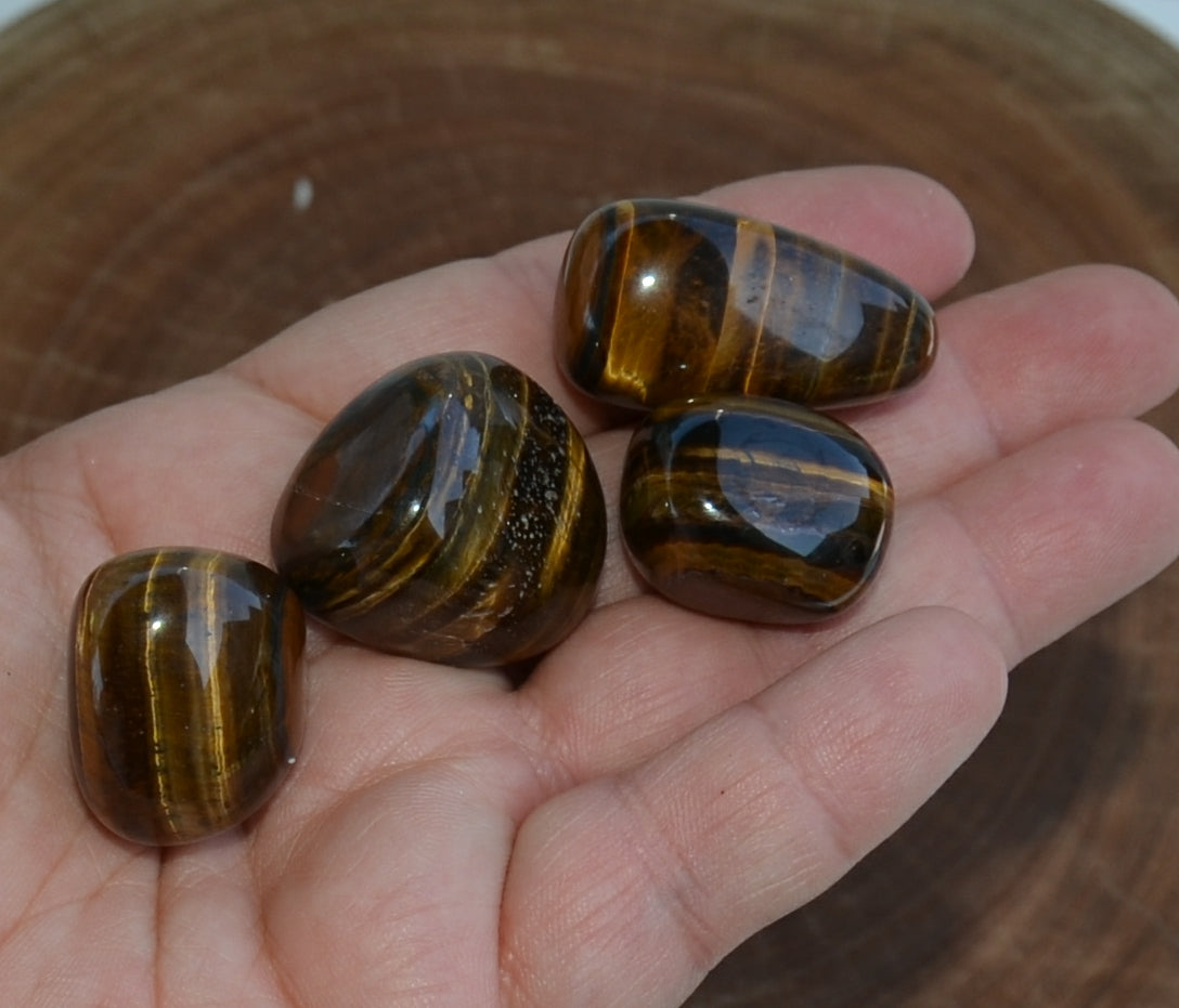 Tiger Eye Tumbles