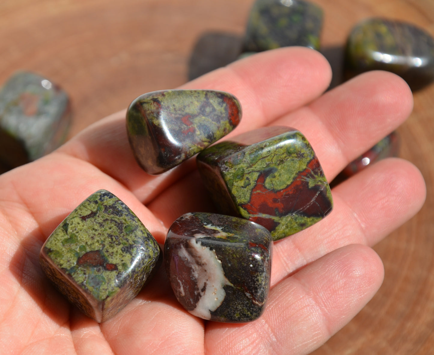 Dragons Blood Tumbles - Cubes
